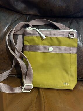 Olive Green Crossbody Bag with Taupe Trim